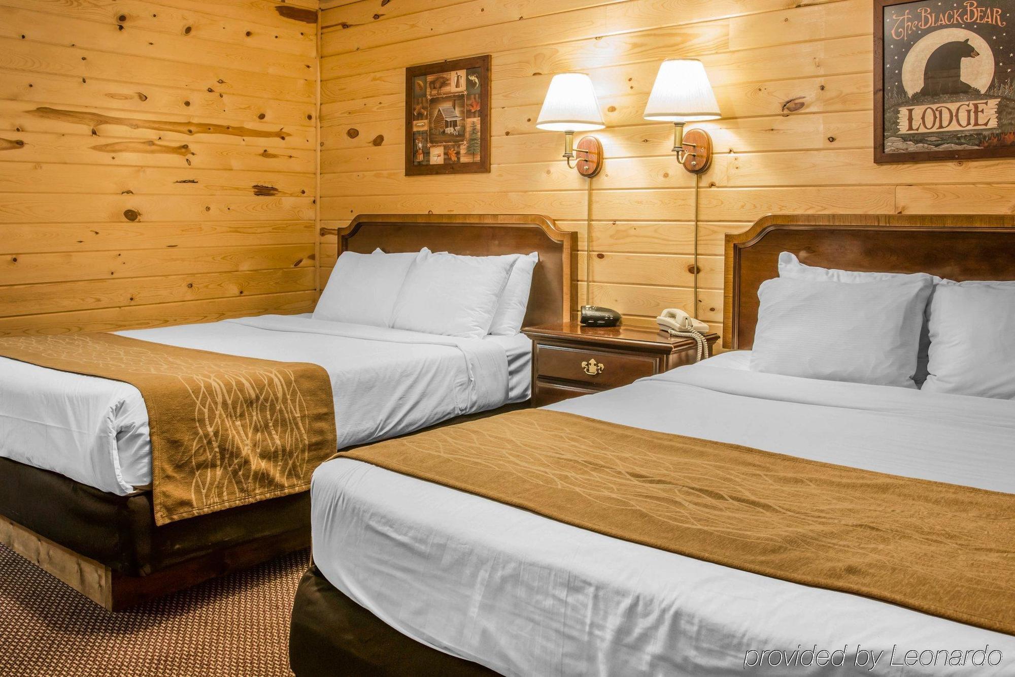 Econo Lodge Bayview Mackinaw City Bagian luar foto